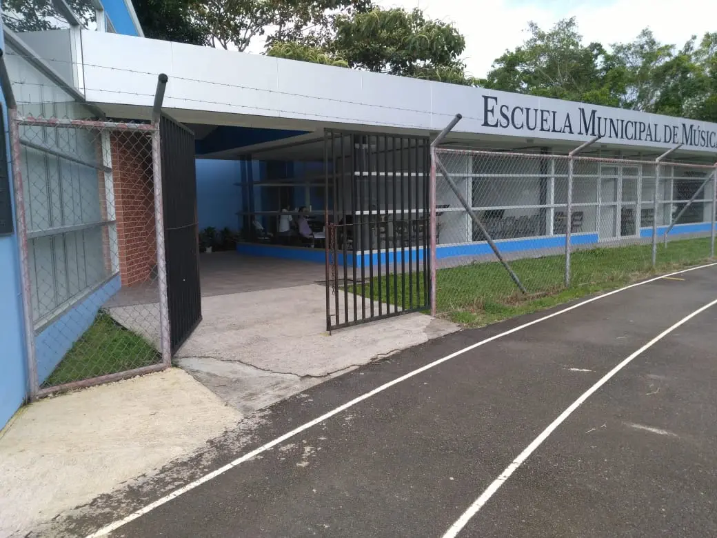 10. Escuela Municipal de Musica 3