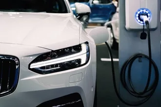 Si-quieres-estrenar-un-carro-electrico-conoce-estos-beneficios-y-obten-un-credito.