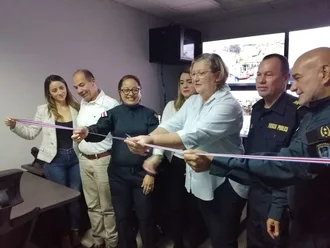 3f028589-3f6b-45df-a9de-44ea6cf9f9bf
